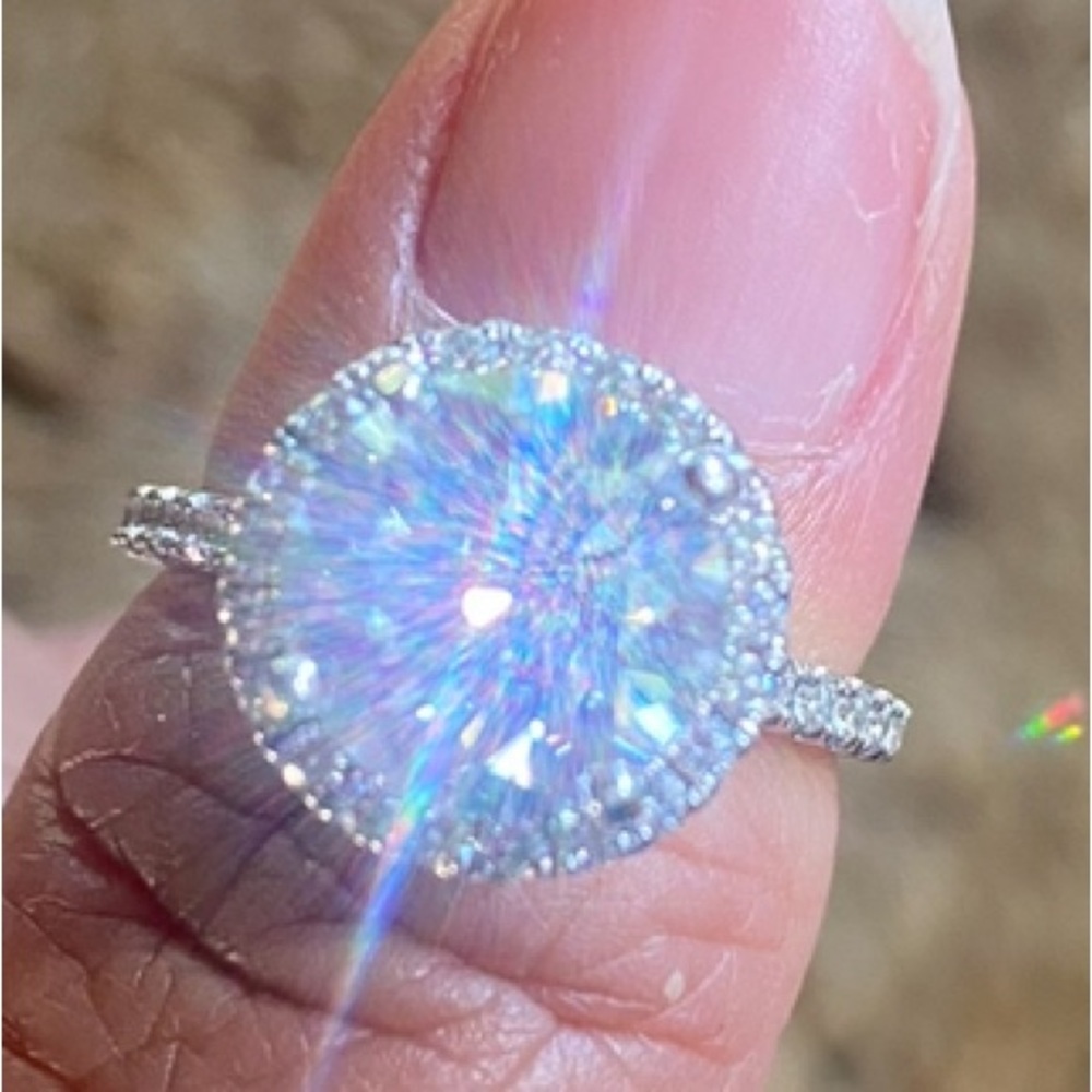 14k white gold 3.51ct center natural diamond halo ring